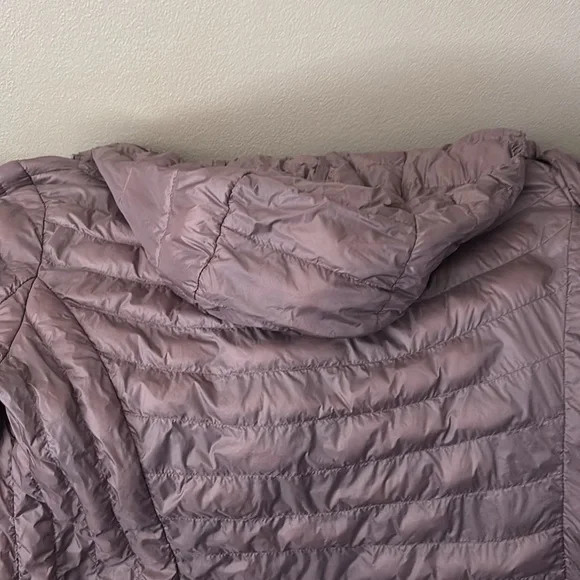 32 Degrees Women's Puffer Jacket in Mauve - Picture 3 of 3